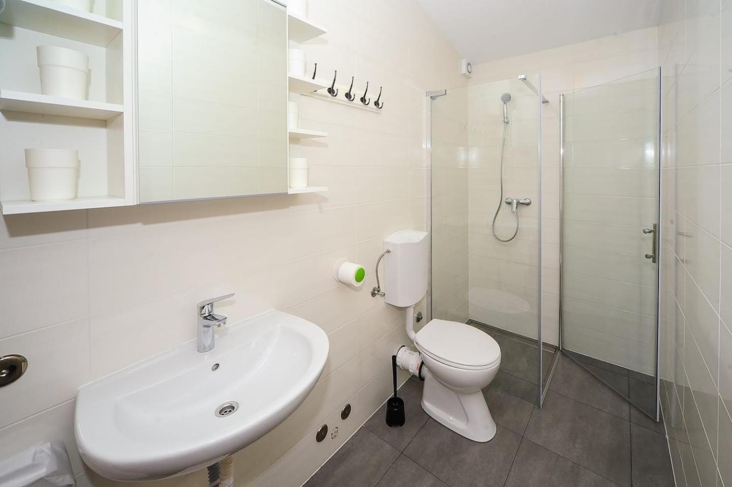Apartment Avada Novalja Bagian luar foto