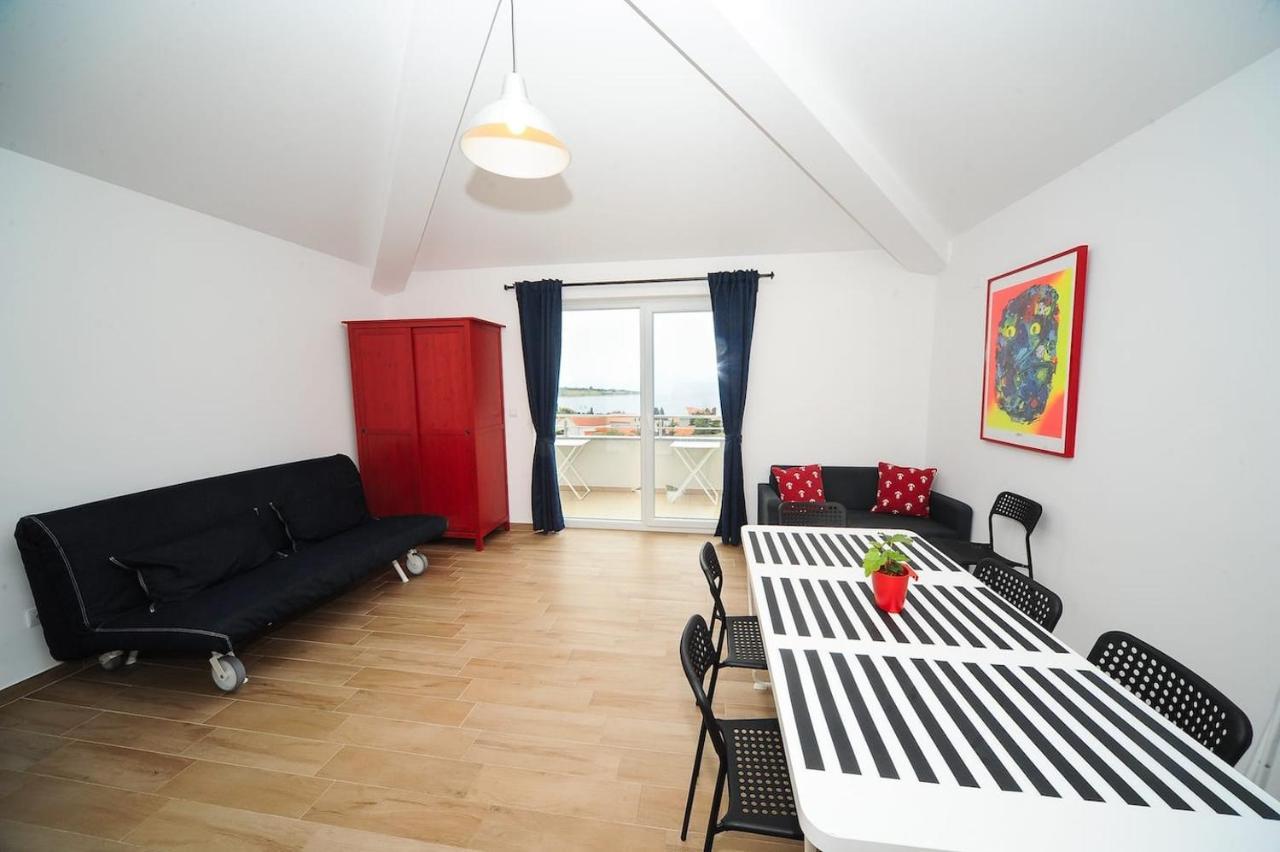 Apartment Avada Novalja Bagian luar foto