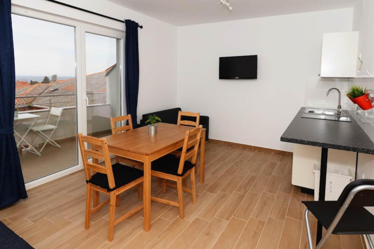 Apartment Avada Novalja Bagian luar foto