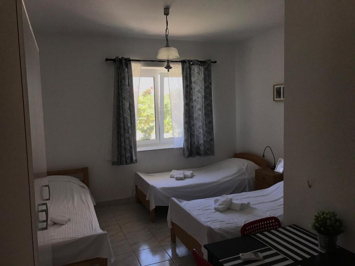 Apartment Avada Novalja Bagian luar foto